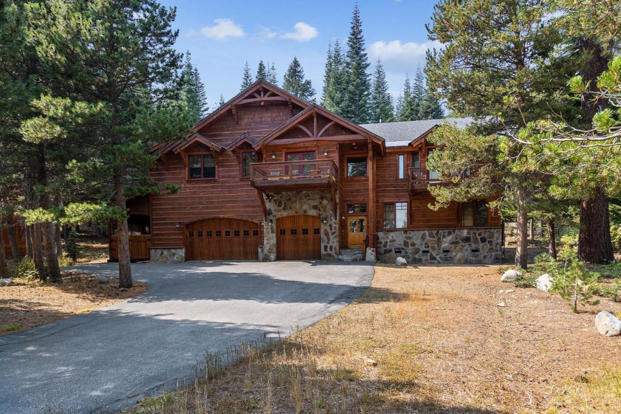 Bear Meadows Lodge - Hot Tub - Tahoe Donner Home Truckee Exterior foto