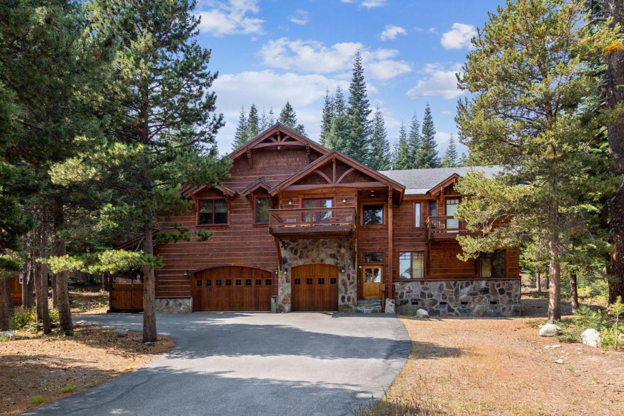 Bear Meadows Lodge - Hot Tub - Tahoe Donner Home Truckee Exterior foto