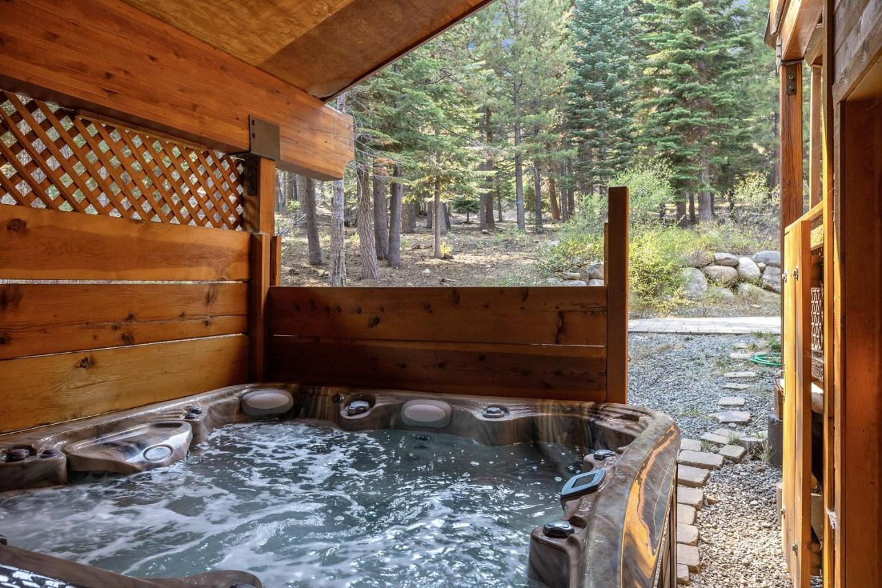 Bear Meadows Lodge - Hot Tub - Tahoe Donner Home Truckee Exterior foto