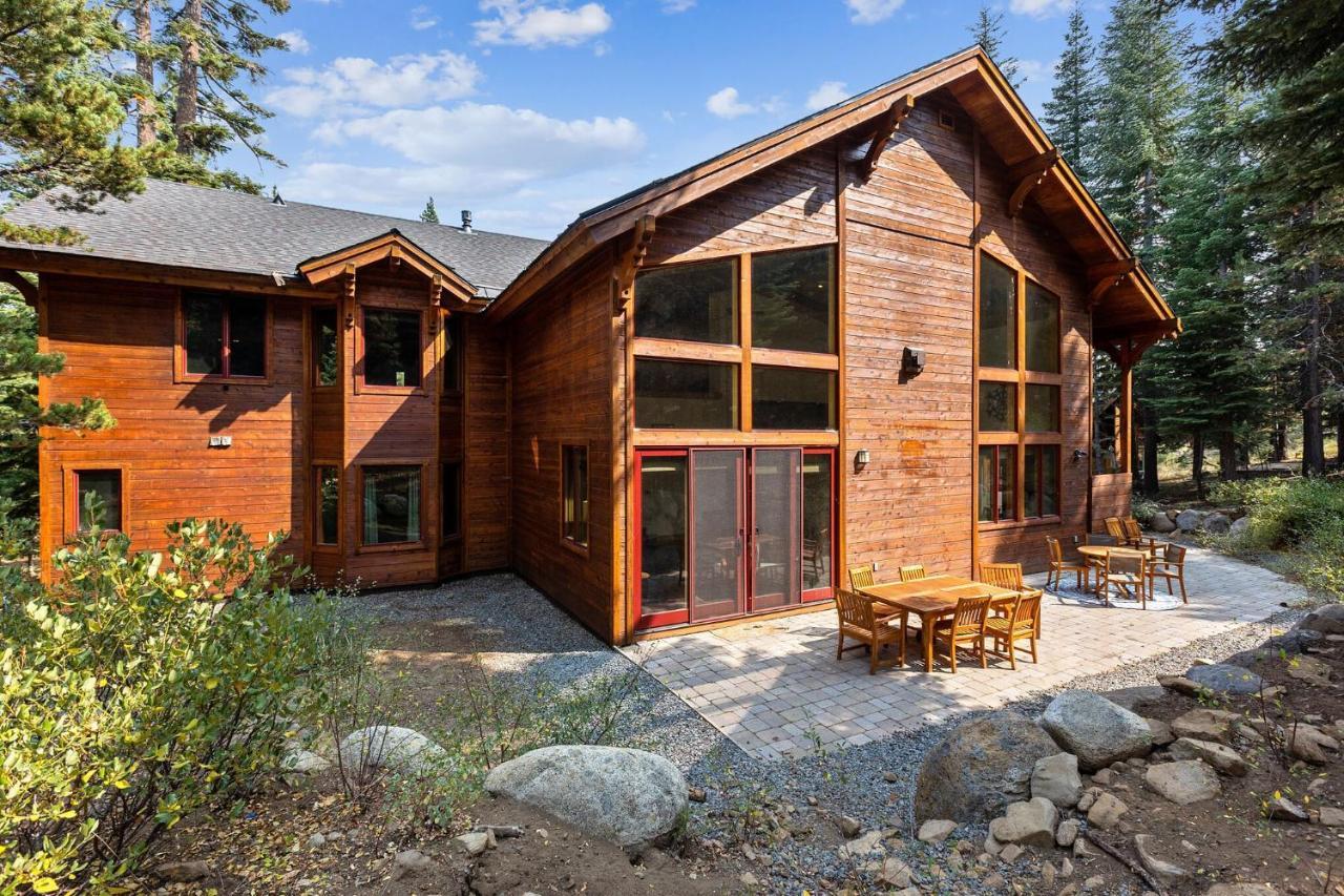 Bear Meadows Lodge - Hot Tub - Tahoe Donner Home Truckee Exterior foto