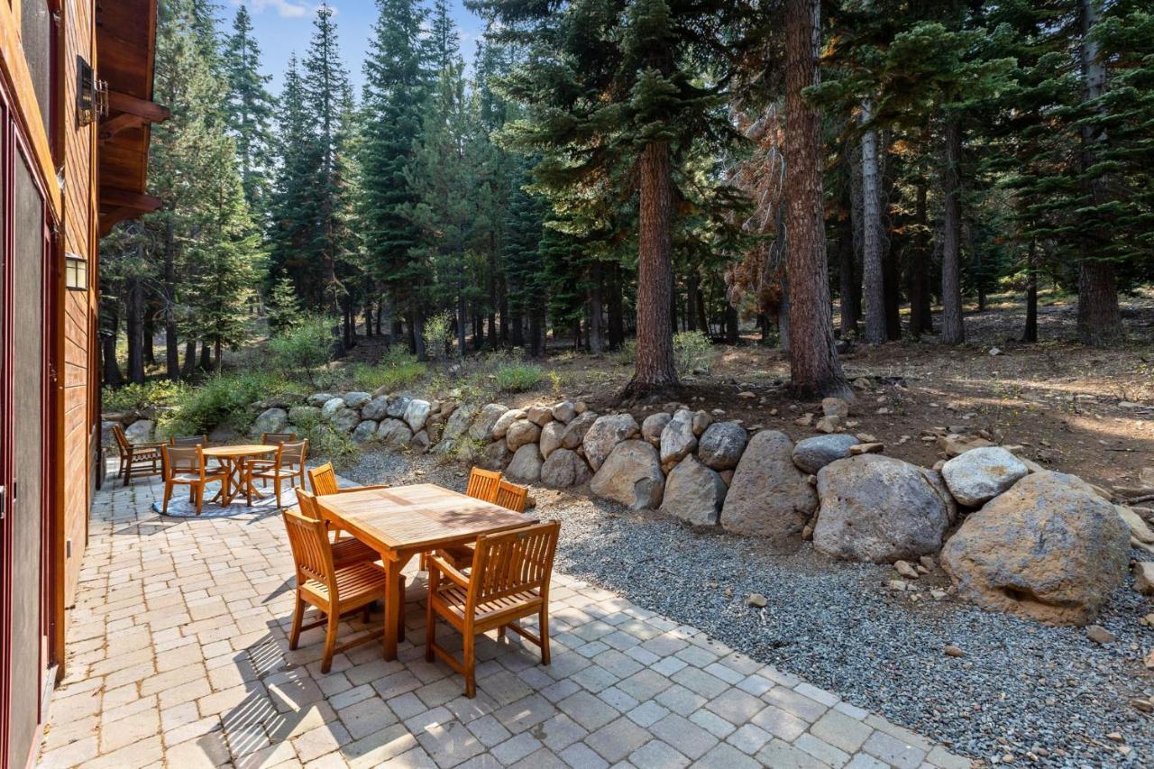 Bear Meadows Lodge - Hot Tub - Tahoe Donner Home Truckee Exterior foto