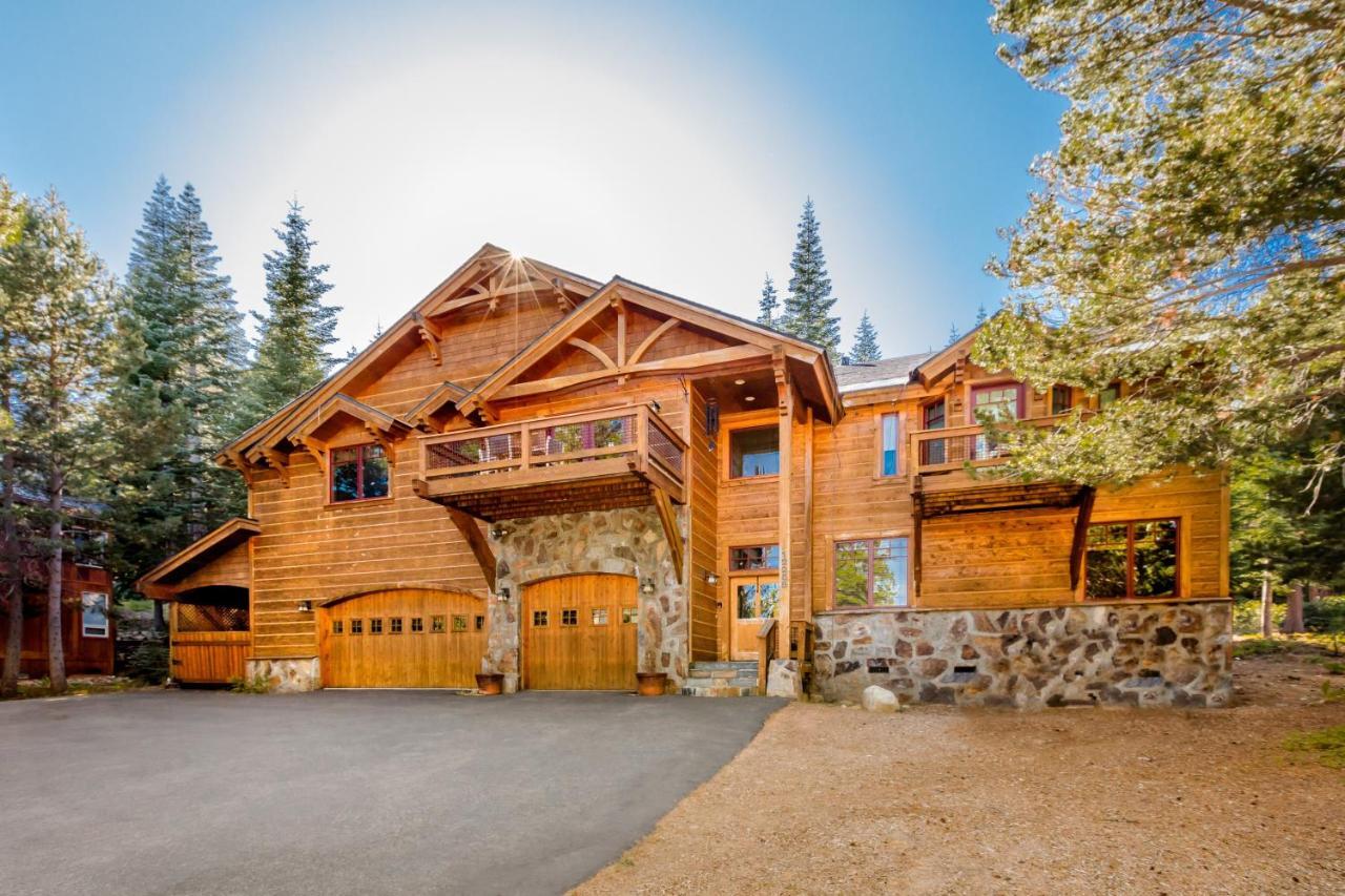 Bear Meadows Lodge - Hot Tub - Tahoe Donner Home Truckee Exterior foto